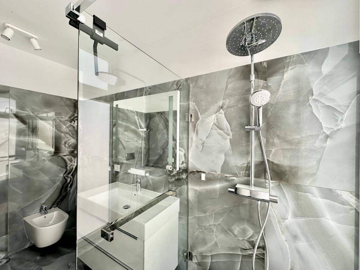 4 soveværelse Villa til salg i Playa del Duque - € 2.350.000 (Ref: 8861634)