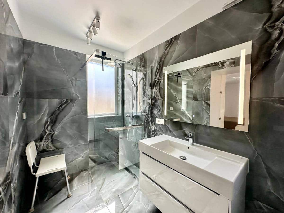 4 soveværelse Villa til salg i Playa del Duque - € 2.350.000 (Ref: 8861634)