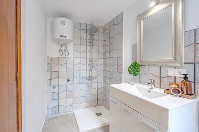 1 soveværelse Lejlighed til salg i Casco Urbano, Adeje - € 720.000 (Ref: 8880897)