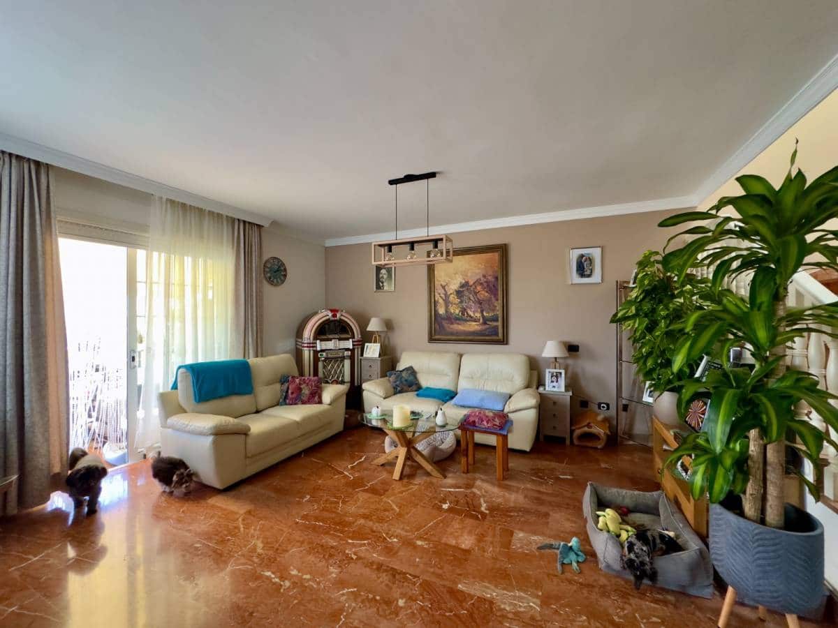 4 soveværelse Villa til salg i Adeje - € 710.000 (Ref: 8880898)