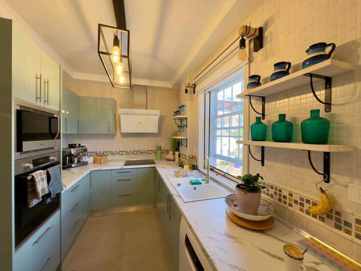 4 soveværelse Villa til salg i Adeje - € 710.000 (Ref: 8880898)