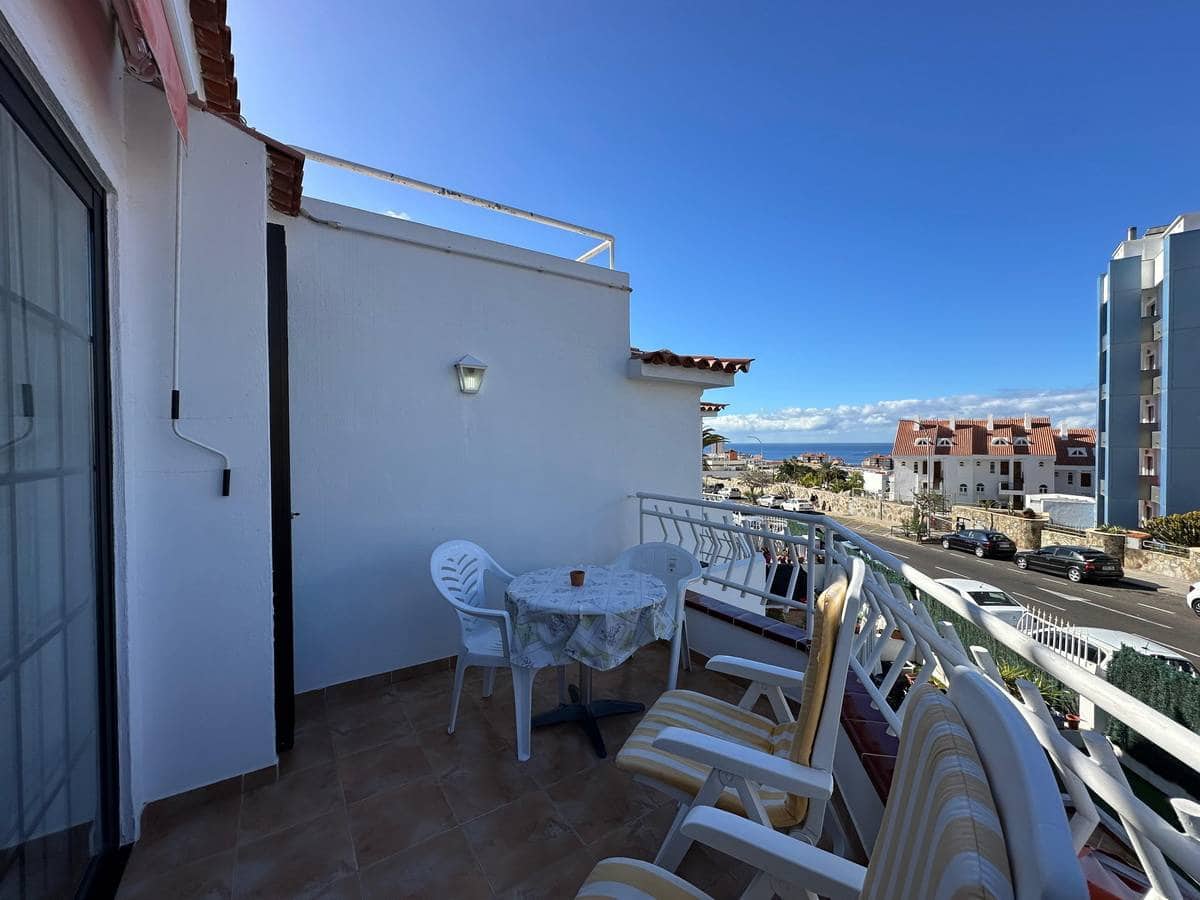 1 bedroom Apartment for sale in Los Cristianos - € 290,000 (Ref: 8891723)