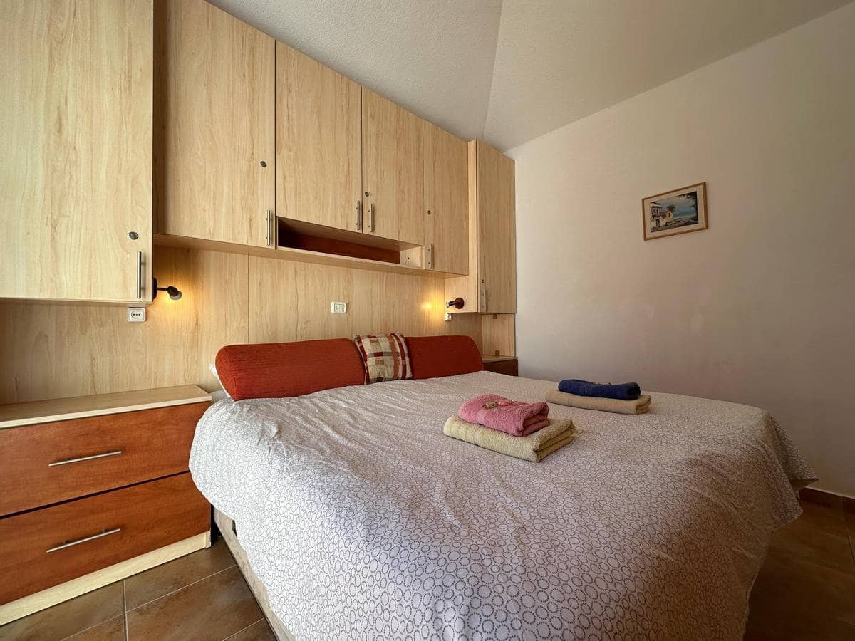 1 bedroom Apartment for sale in Los Cristianos - € 290,000 (Ref: 8891723)