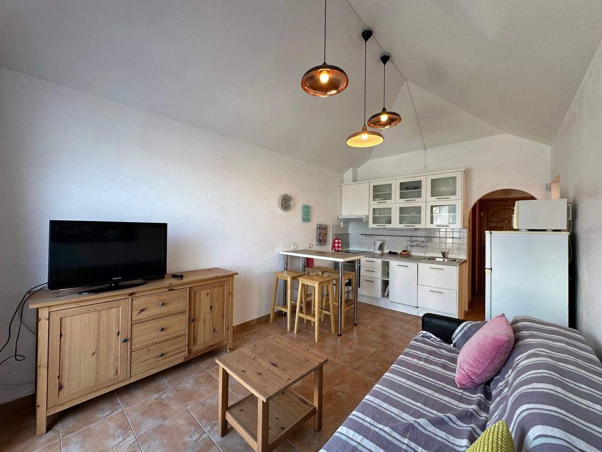 1 bedroom Apartment for sale in Los Cristianos - € 290,000 (Ref: 8891723)