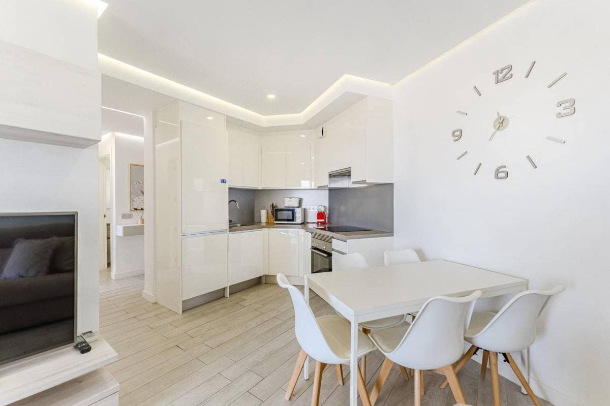 2 bedroom Apartment for sale in Playa Paraiso - € 495,000 (Ref: 8898085)