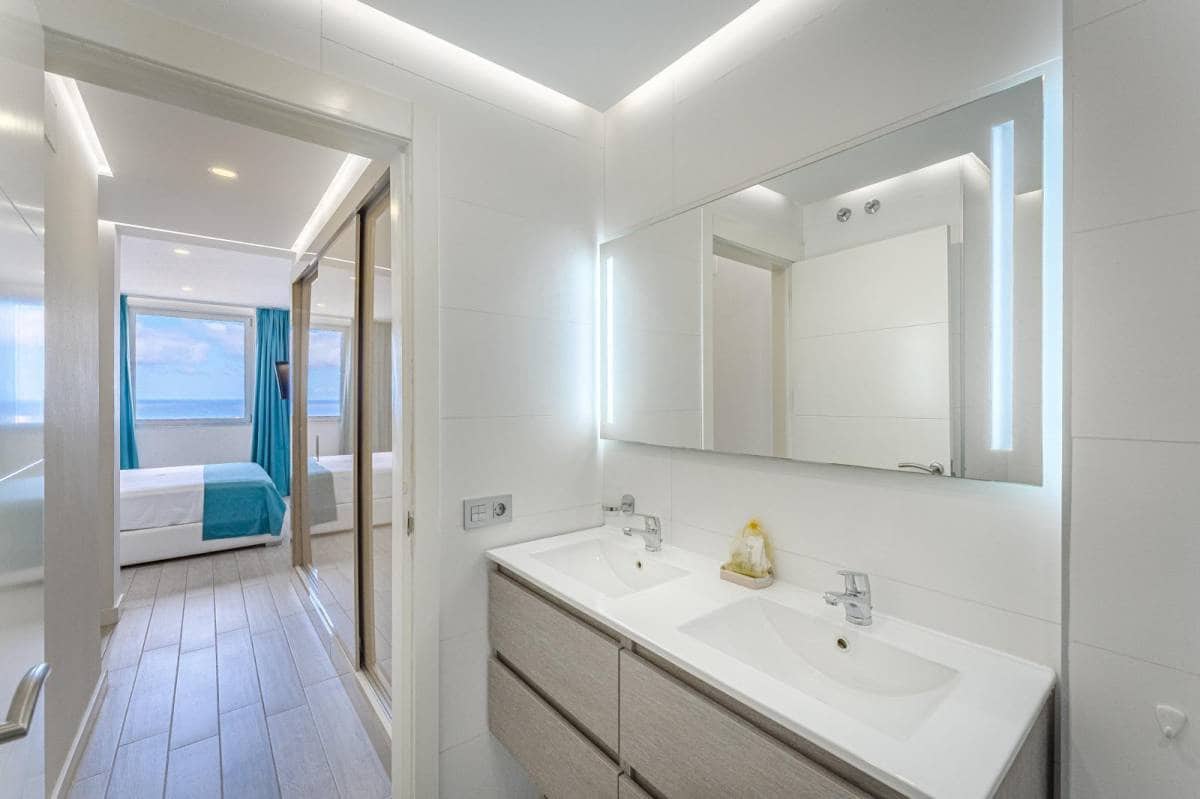 2 bedroom Apartment for sale in Playa Paraiso - € 495,000 (Ref: 8898085)