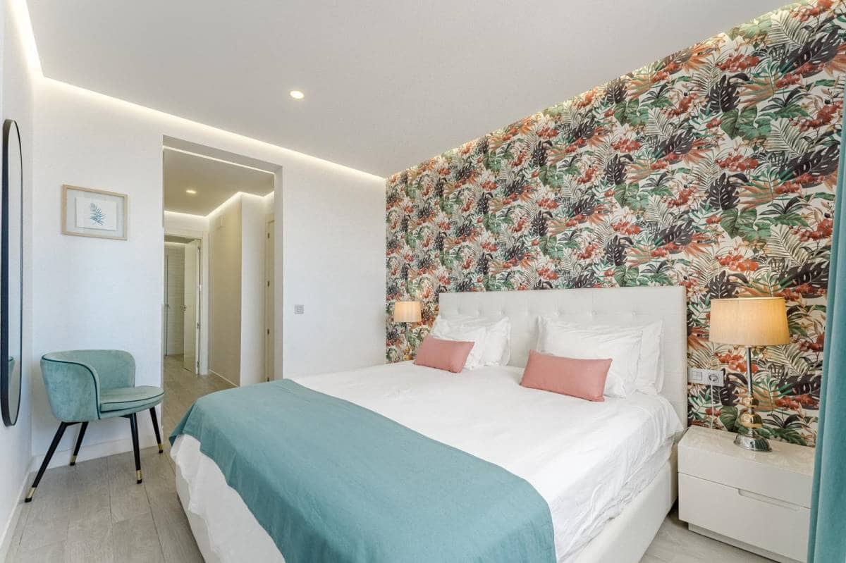 2 bedroom Apartment for sale in Playa Paraiso - € 495,000 (Ref: 8898085)