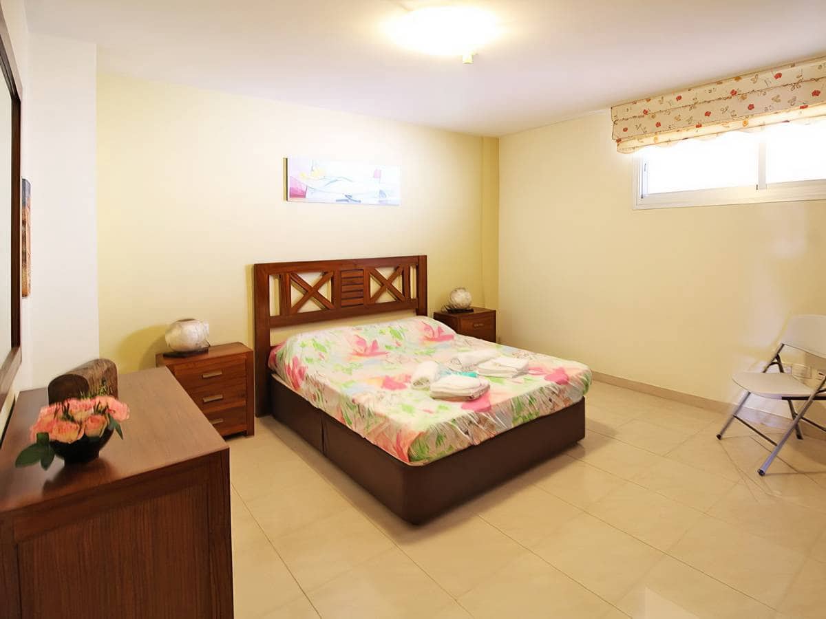 2 slaapkamer Appartement te koop in Playa Paraiso - € 295.000 (Ref: 8912267)