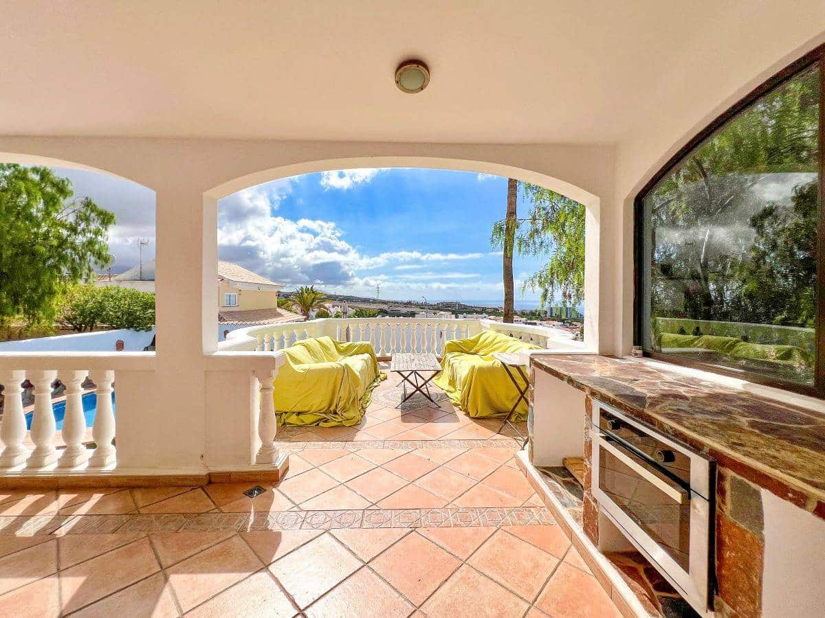 4 soveværelse Villa til salg i Callao Salvaje - € 875.000 (Ref: 8913584)