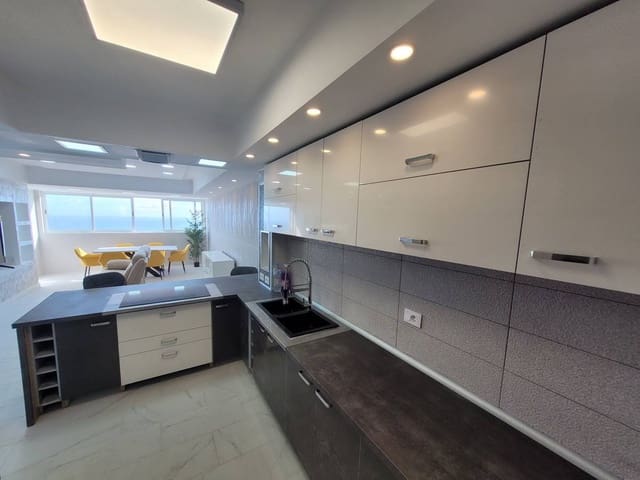 3 slaapkamer Villa te koop in Los Menores, Adeje - € 385.000 (Ref: 8913585)