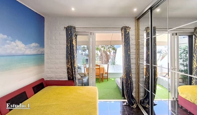 Bungalow de 3 habitaciones en San Eugenio Alto, Adeje en venta - 385.000 € (Ref: 8928375)