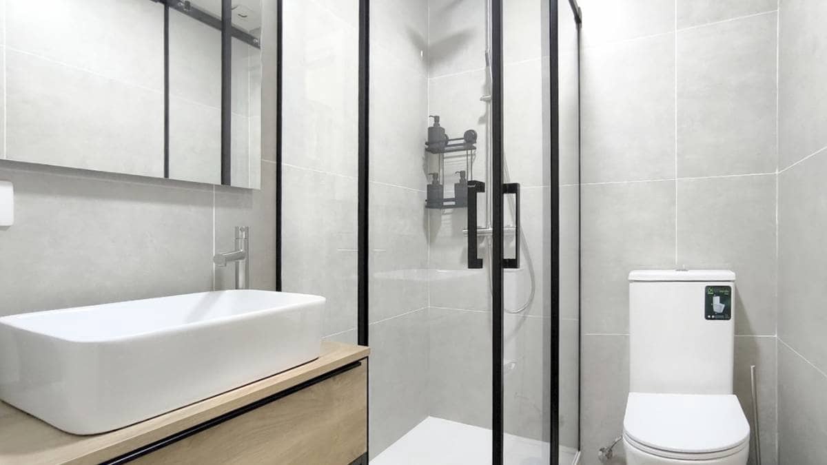 2 bedroom Apartment for sale in Los Cristianos - € 350,000 (Ref: 8928376)