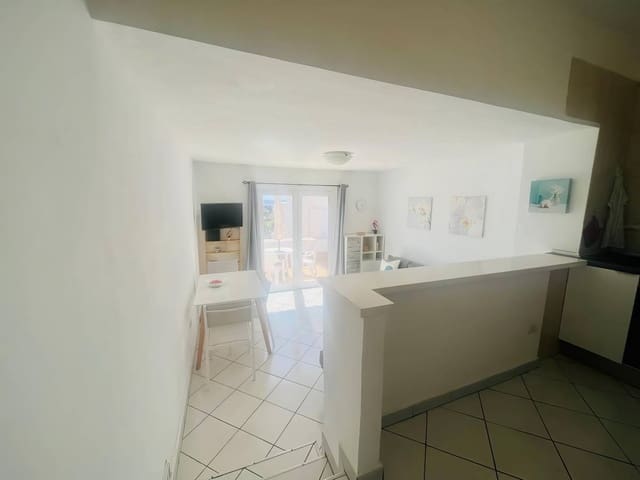 Leilighet til salgs i San Eugenio Alto, Adeje - € 270 000 (Ref: 8967265)