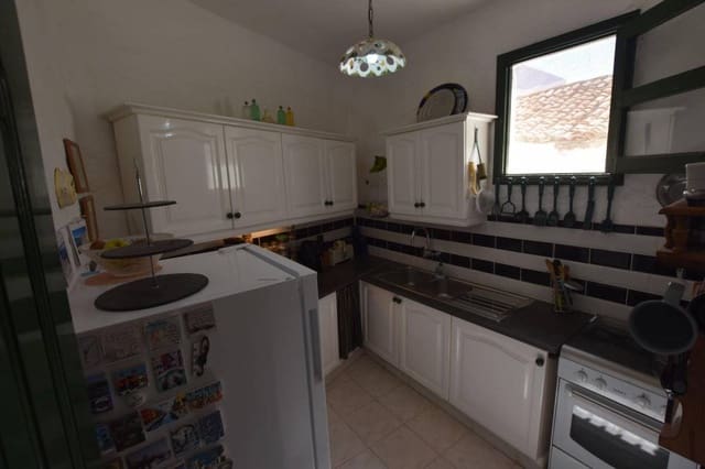 5 sovrum Finca/Hus på landet till salu i El Roque, San Miguel de Abona - 370 000 € (Ref: 8969294)