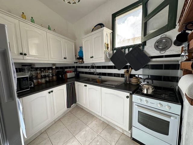 5 sovrum Finca/Hus på landet till salu i El Roque, San Miguel de Abona - 370 000 € (Ref: 8969294)