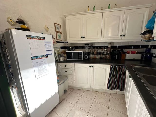 5 sovrum Finca/Hus på landet till salu i El Roque, San Miguel de Abona - 370 000 € (Ref: 8969294)