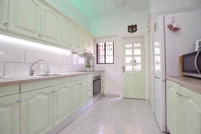 2 soveværelse Villa til salg i Chayofa, Arona - € 340.000 (Ref: 8977781)