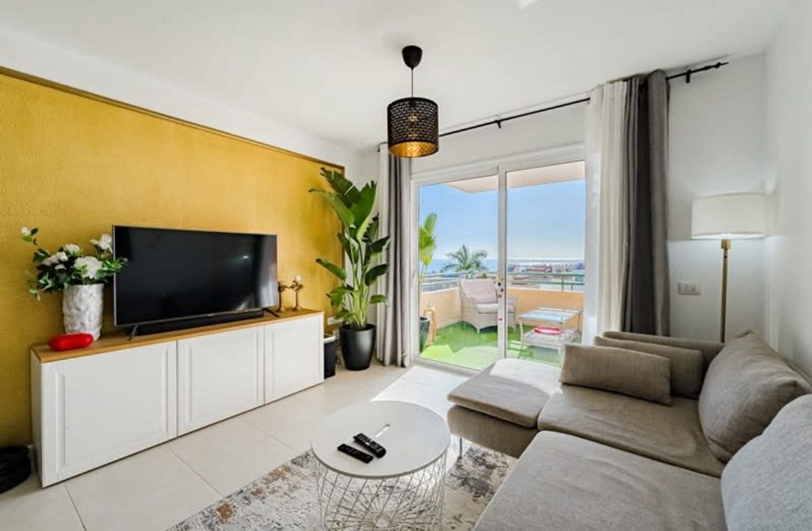 2 bedroom Apartment for sale in Adeje - € 429,500 (Ref: 8977782)