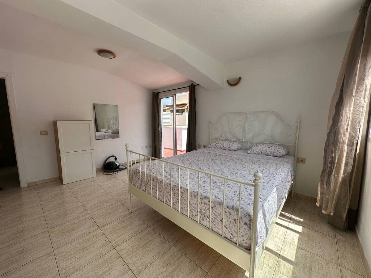 2 soveværelse Penthouse til salg i Los Cristianos - € 390.000 (Ref: 8981851)
