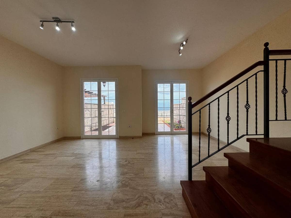 3 slaapkamer Huis te koop in Chayofa - € 440.000 (Ref: 8981852)