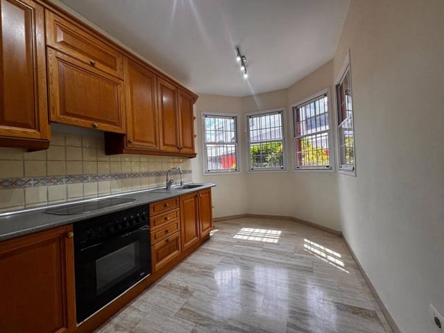 3 slaapkamer Huis te koop in Chayofa, Arona - € 440.000 (Ref: 8981852)