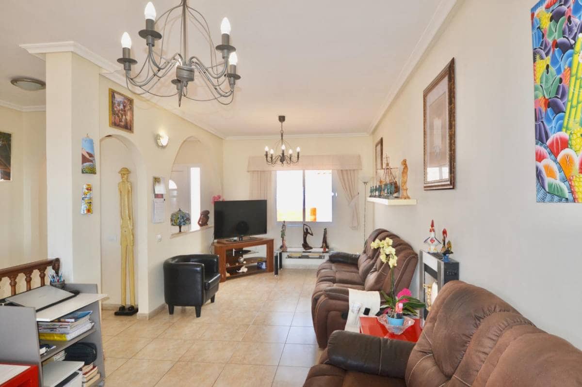 4 soveværelse Villa til salg i Callao Salvaje - € 890.000 (Ref: 8990134)