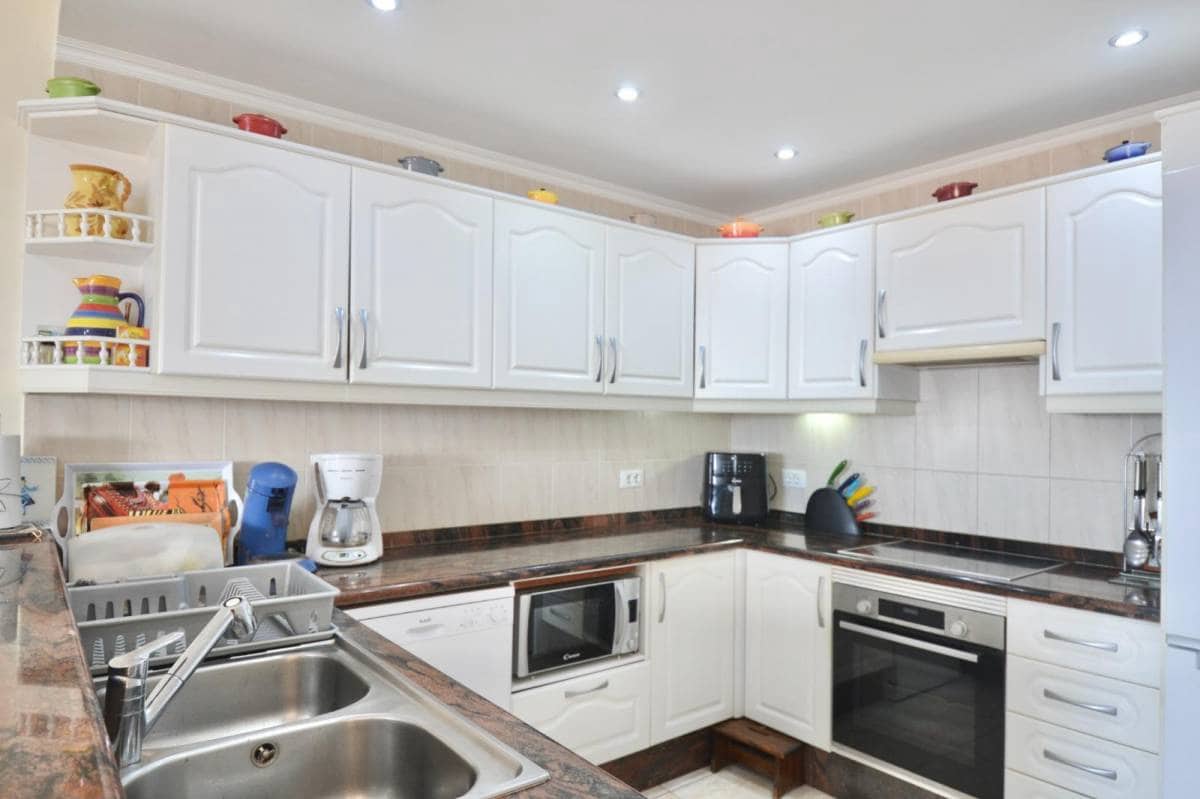 4 soveværelse Villa til salg i Callao Salvaje - € 890.000 (Ref: 8990134)