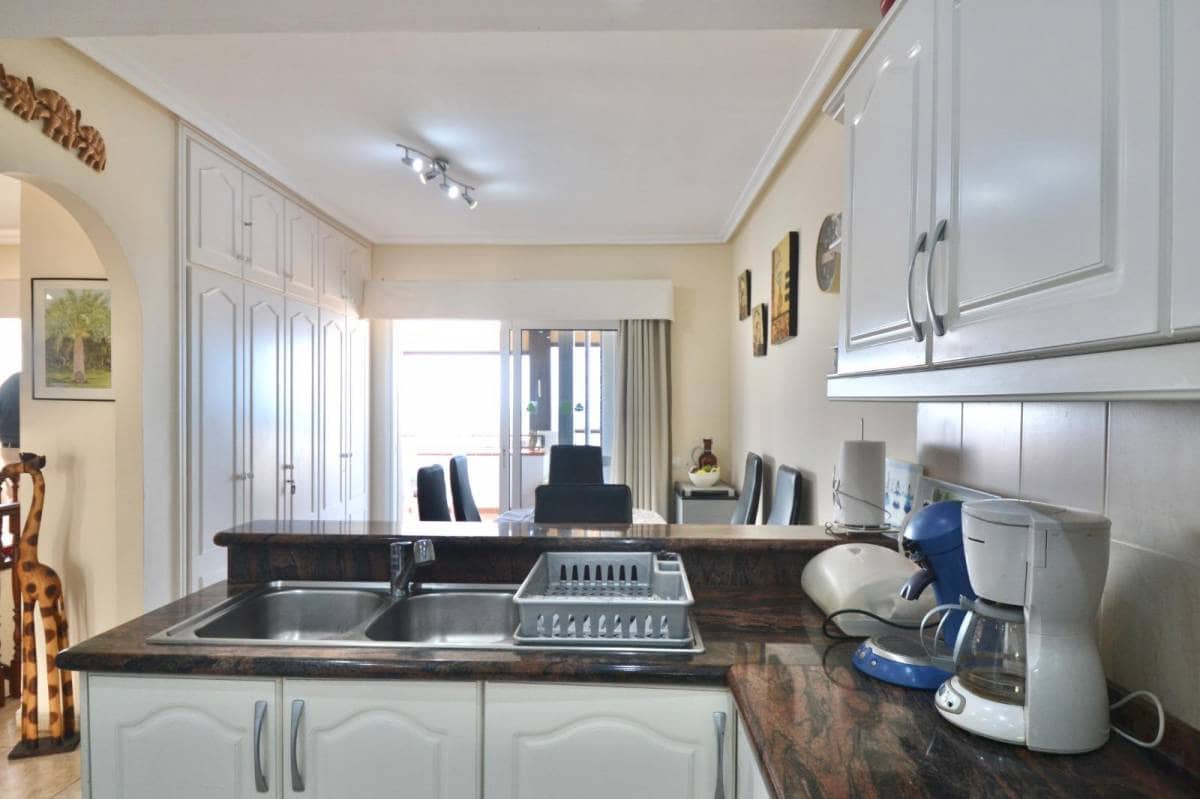 4 soveværelse Villa til salg i Callao Salvaje - € 890.000 (Ref: 8990134)