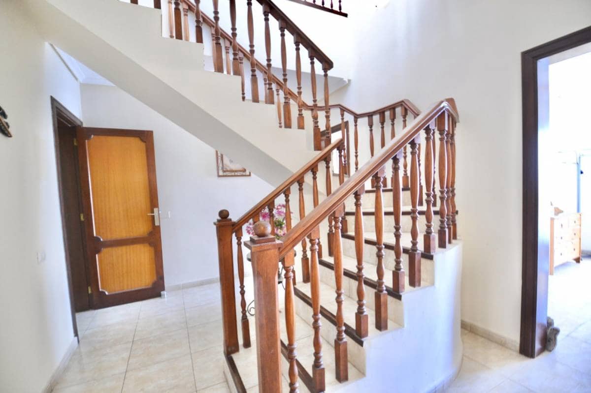 4 soveværelse Villa til salg i Callao Salvaje - € 890.000 (Ref: 8990134)