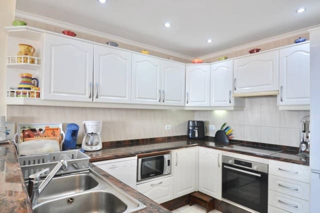 4 soveværelse Villa til salg i Callao Salvaje, Adeje - € 890.000 (Ref: 8990134)