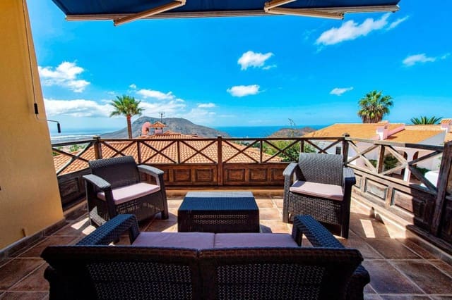 3 soveværelse Villa til salg i Chayofa, Arona - € 827.000 (Ref: 9000366)