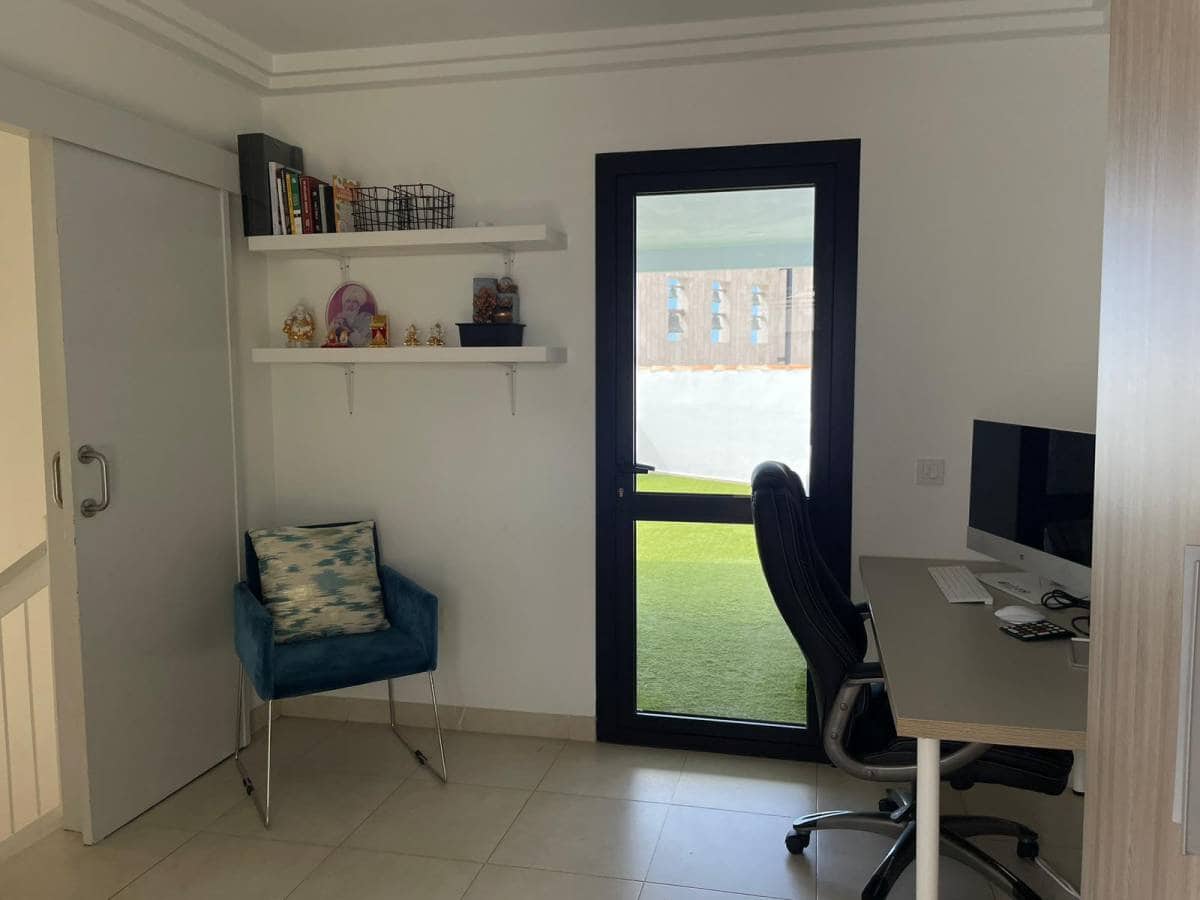 3 soverom Penthouse til salgs i Adeje - € 419 000 (Ref: 9003765)