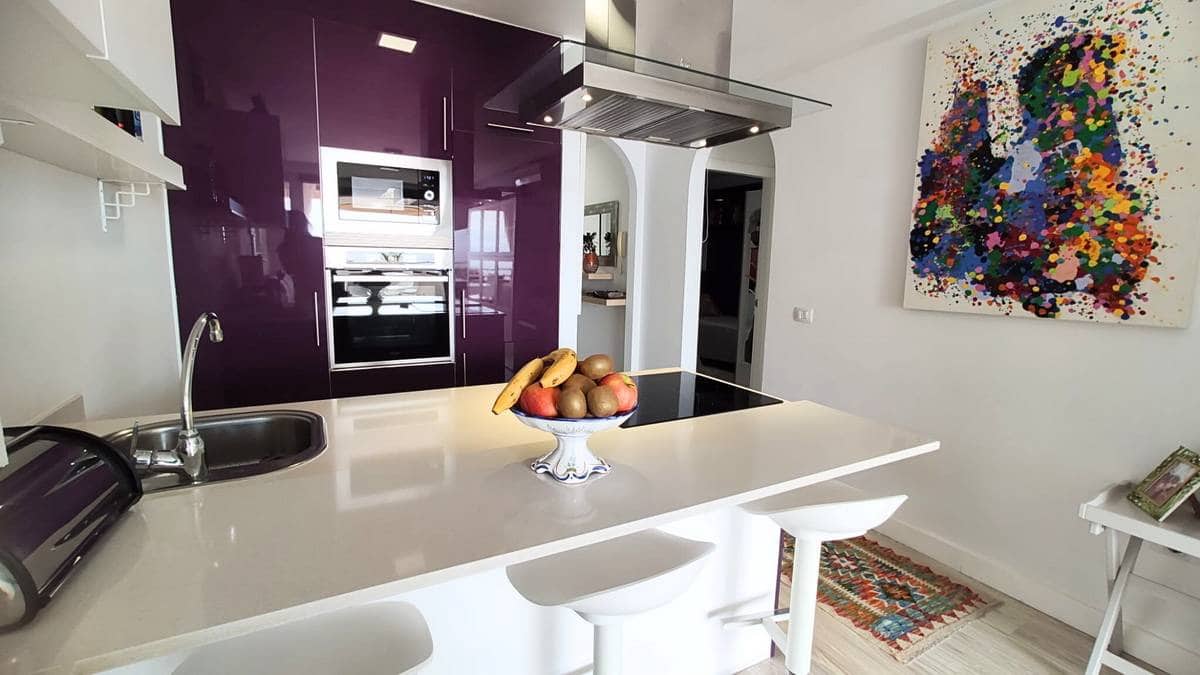 2 soveværelse Lejlighed til salg i Torviscas - € 425.000 (Ref: 9009869)