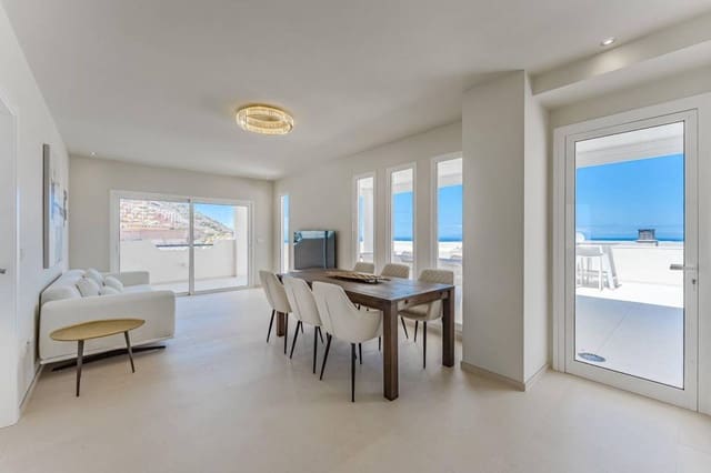 2 soverom Penthouse til salgs i Torviscas, Adeje med svømmebasseng garasje - € 650 000 (Ref: 9016404)