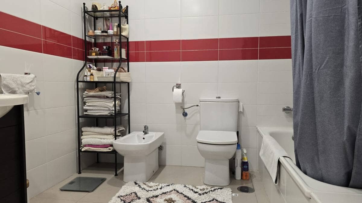 3 bedroom Apartment for sale in Alcala - € 370,000 (Ref: 9041381)