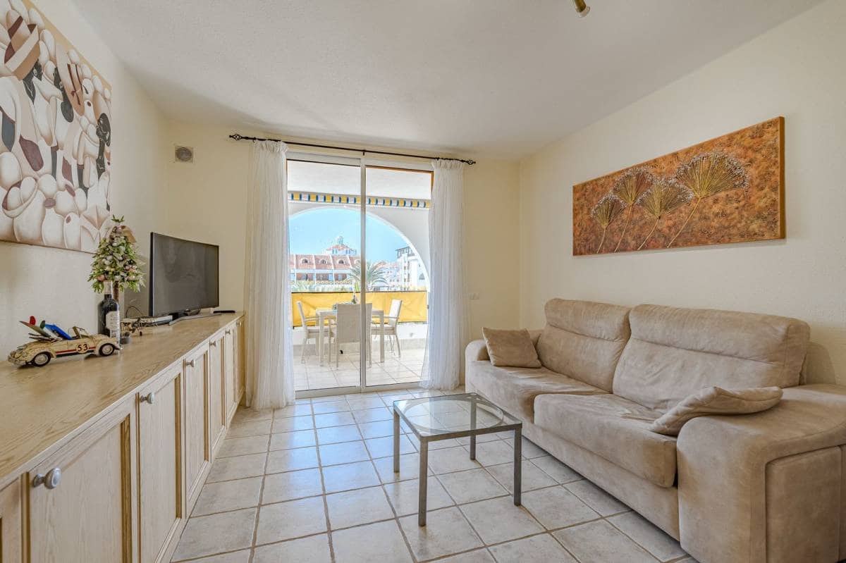 1 bedroom Apartment for sale in Playa de las Americas - € 535,000 (Ref: 9046381)