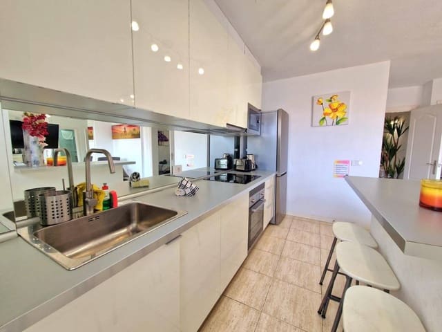 3 soveværelse Penthouse til salg i Los Cristianos, Arona - € 399.000 (Ref: 9064294)