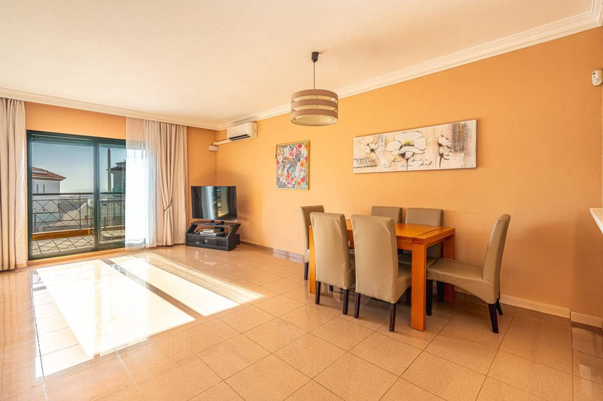 3 soveværelse Lejlighed til salg i Playa del Duque - € 849.000 (Ref: 9109638)