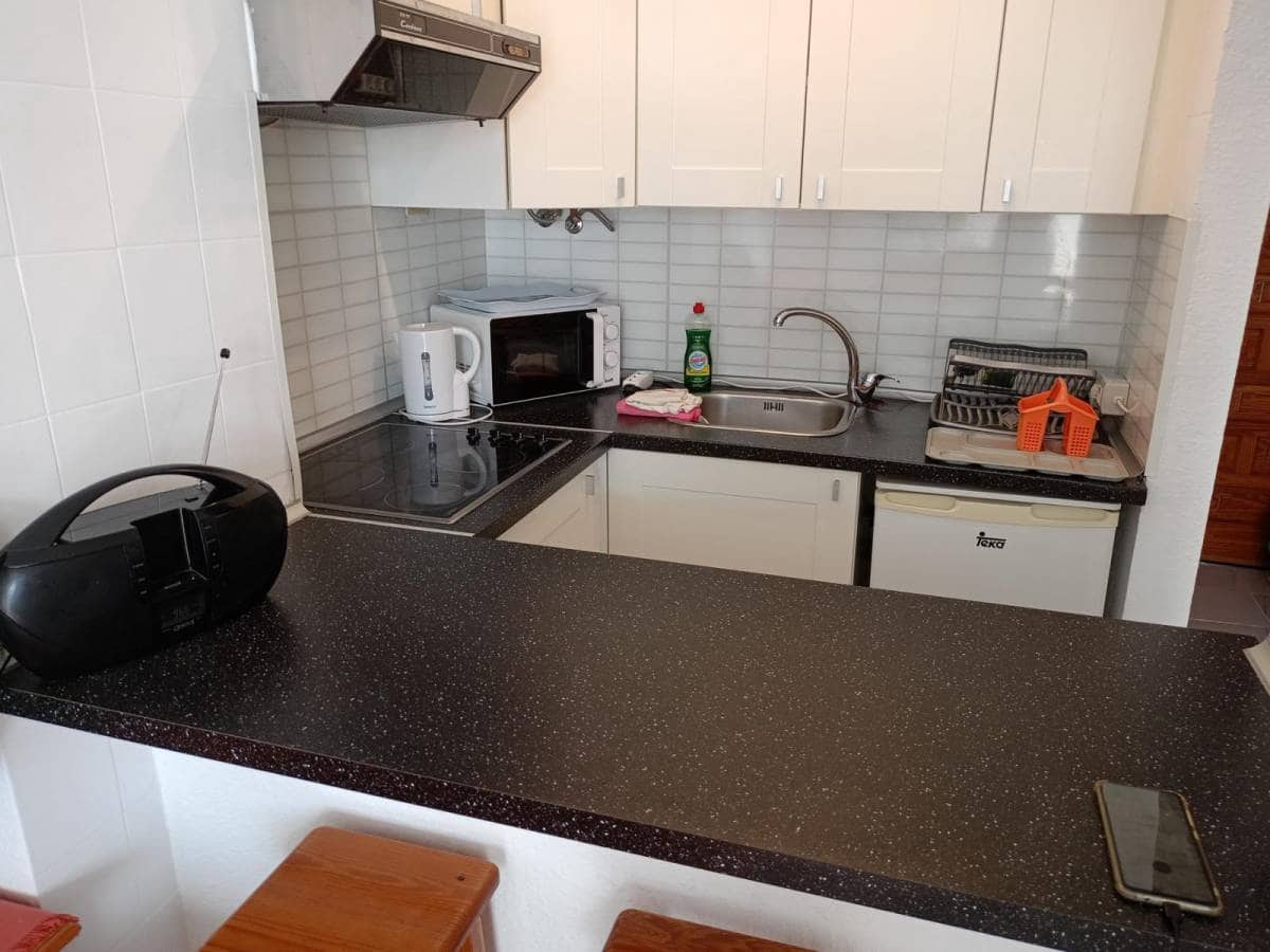 Leilighet til salgs i Los Cristianos - € 215 000 (Ref: 9118053)