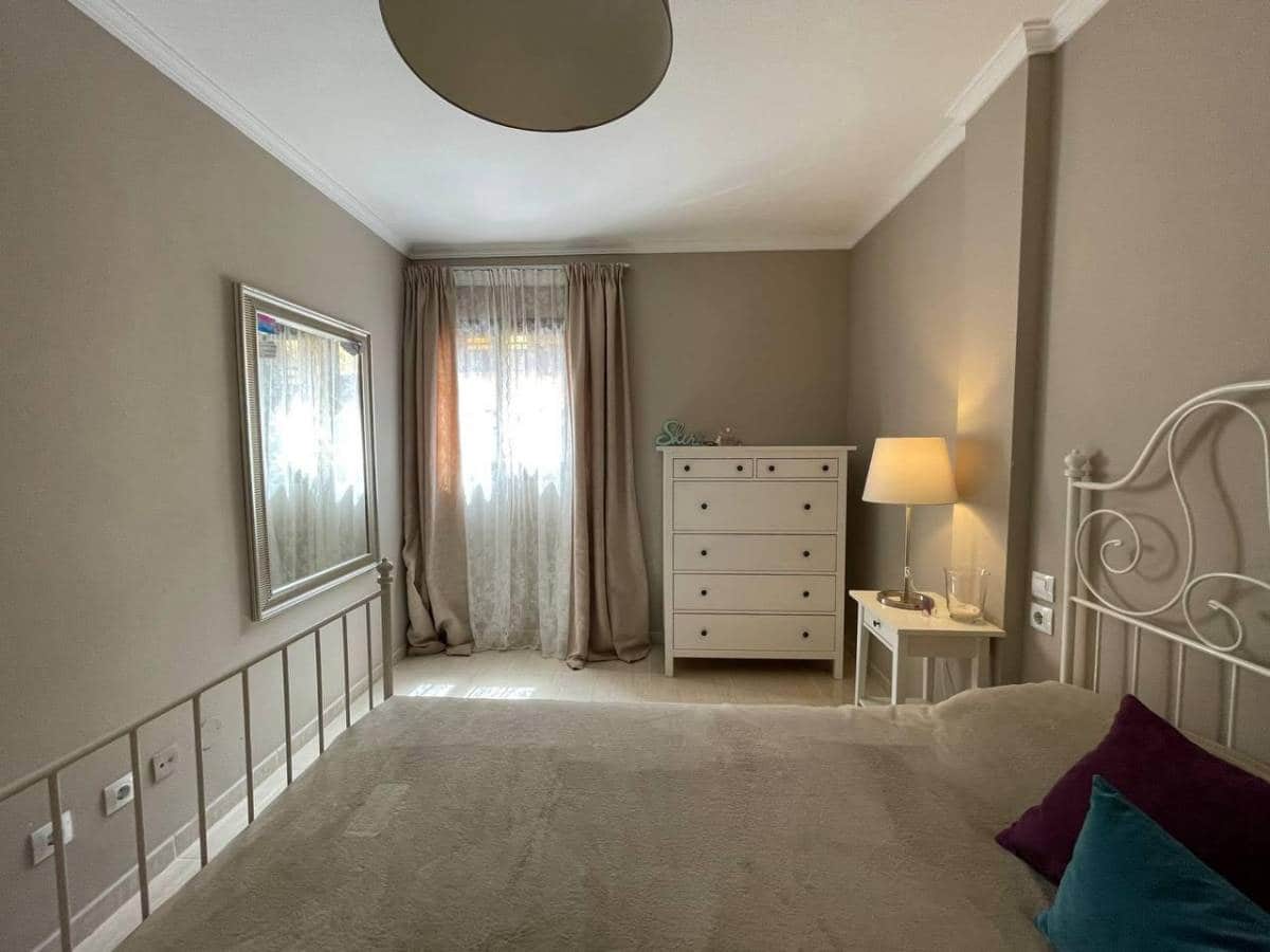 3 soveværelse Lejlighed til salg i Parque de la Reina - € 269.000 (Ref: 9141277)