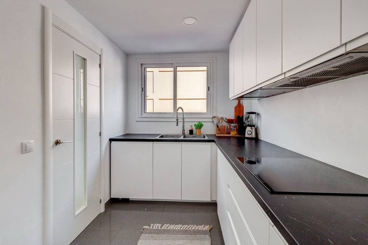 3 soveværelse Byhus til salg i Puerto Santiago - € 550.000 (Ref: 9142031)