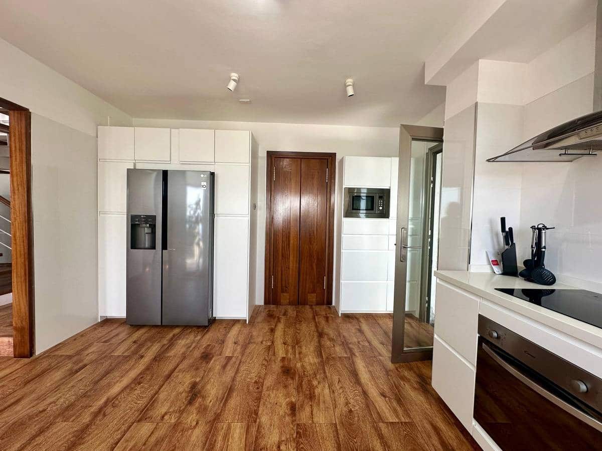 6 soveværelse Villa til salg i Tabaiba - € 1.355.000 (Ref: 9162869)