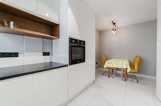 3 soveværelse Byhus til salg i Las Chafiras (San Miguel), San Miguel de Abona - € 420.000 (Ref: 9168946)