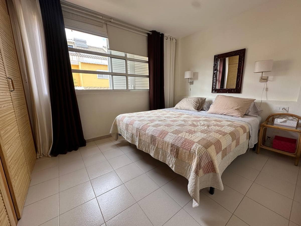 2 soveværelse Byhus til salg i Los Cristianos - € 495.000 (Ref: 9180094)