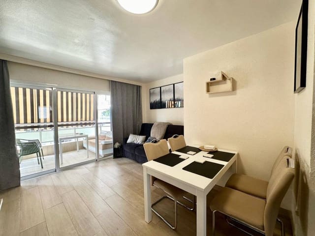 Apartamento de 2 habitaciones en Los Cristianos, Arona en venta - 369.000 € (Ref: 9199840)