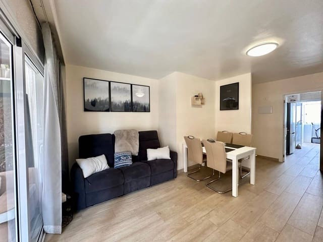 Apartamento de 2 habitaciones en Los Cristianos, Arona en venta - 369.000 € (Ref: 9199840)