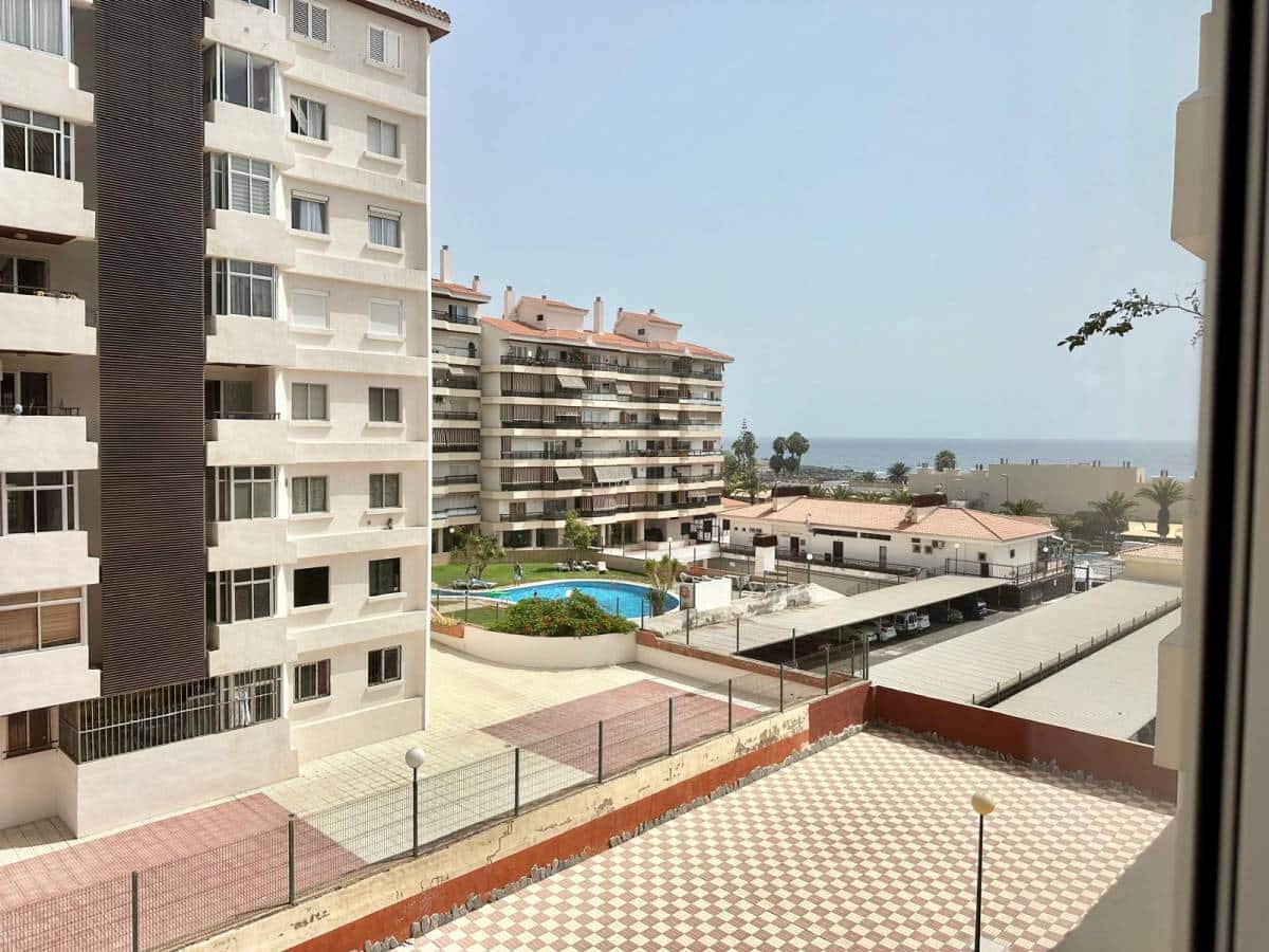 Apartamento de 2 habitaciones en Los Cristianos en venta - 369.000 € (Ref: 9199840)
