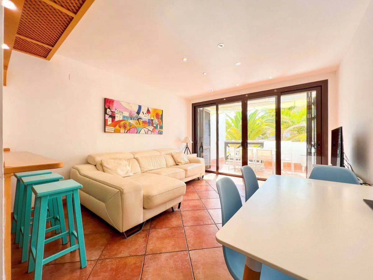 2 bedroom Apartment for sale in Playa Paraiso - € 450,000 (Ref: 9201563)
