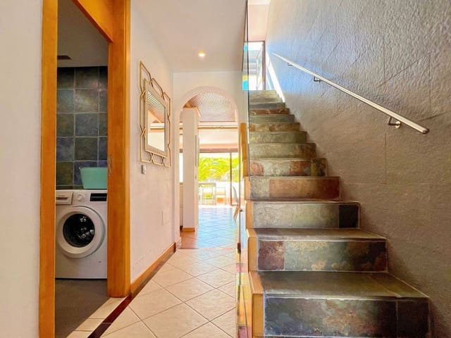 2 soveværelse Lejlighed til salg i Playa Paraiso, Adeje - € 450.000 (Ref: 9201563)