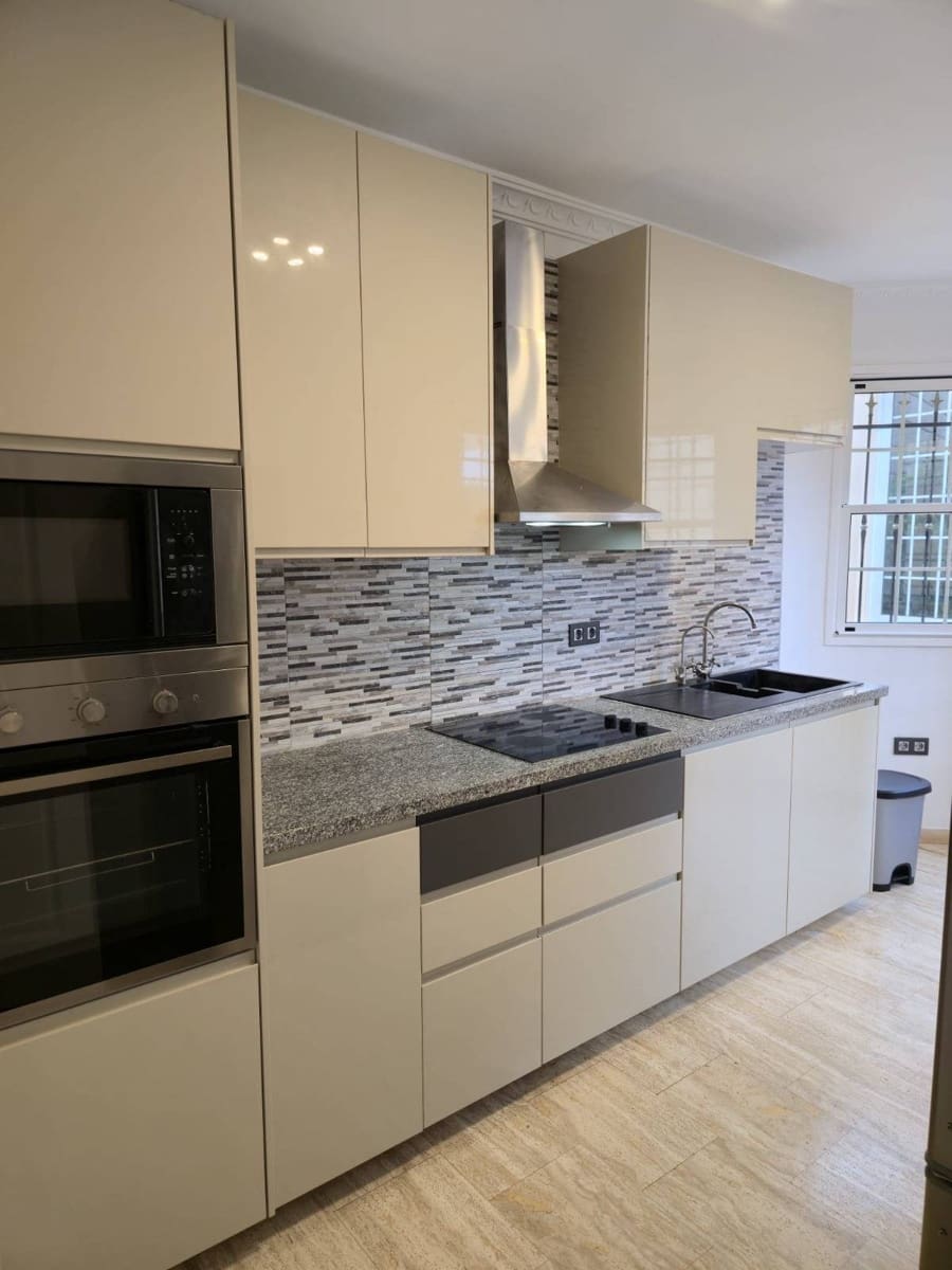 3 slaapkamer Huis te koop in Chayofa - € 480.000 (Ref: 9227775)